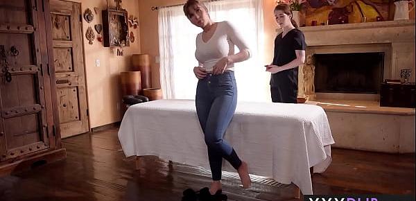 trendsHot babe Evelyn Claire massage clients Lena Paul tight pussy after hot body massage